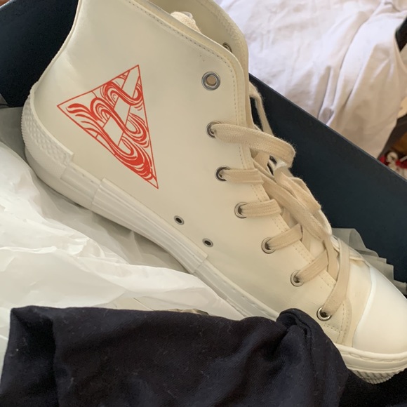 I’m selling 1200 $ Diors size 12s - Picture 2 of 2